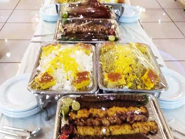 رستوران با منوی ایرانی